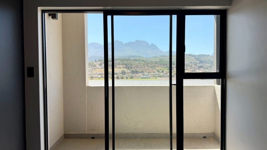 2 Bedroom Property for Sale in Newinbosch Western Cape